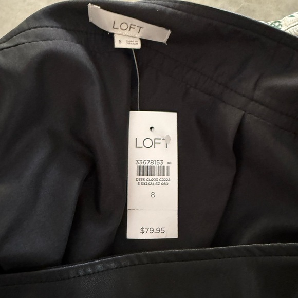 Loft Black Faux Leather shift Skirt Women’s Size 8 pockets zipper vegan - Picture 11 of 11